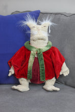 Load image into Gallery viewer, Farscape Rygel XVI Plush Figure - TV_61001